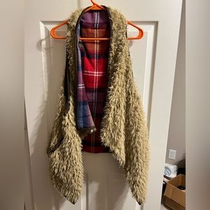 Reversible fur vest